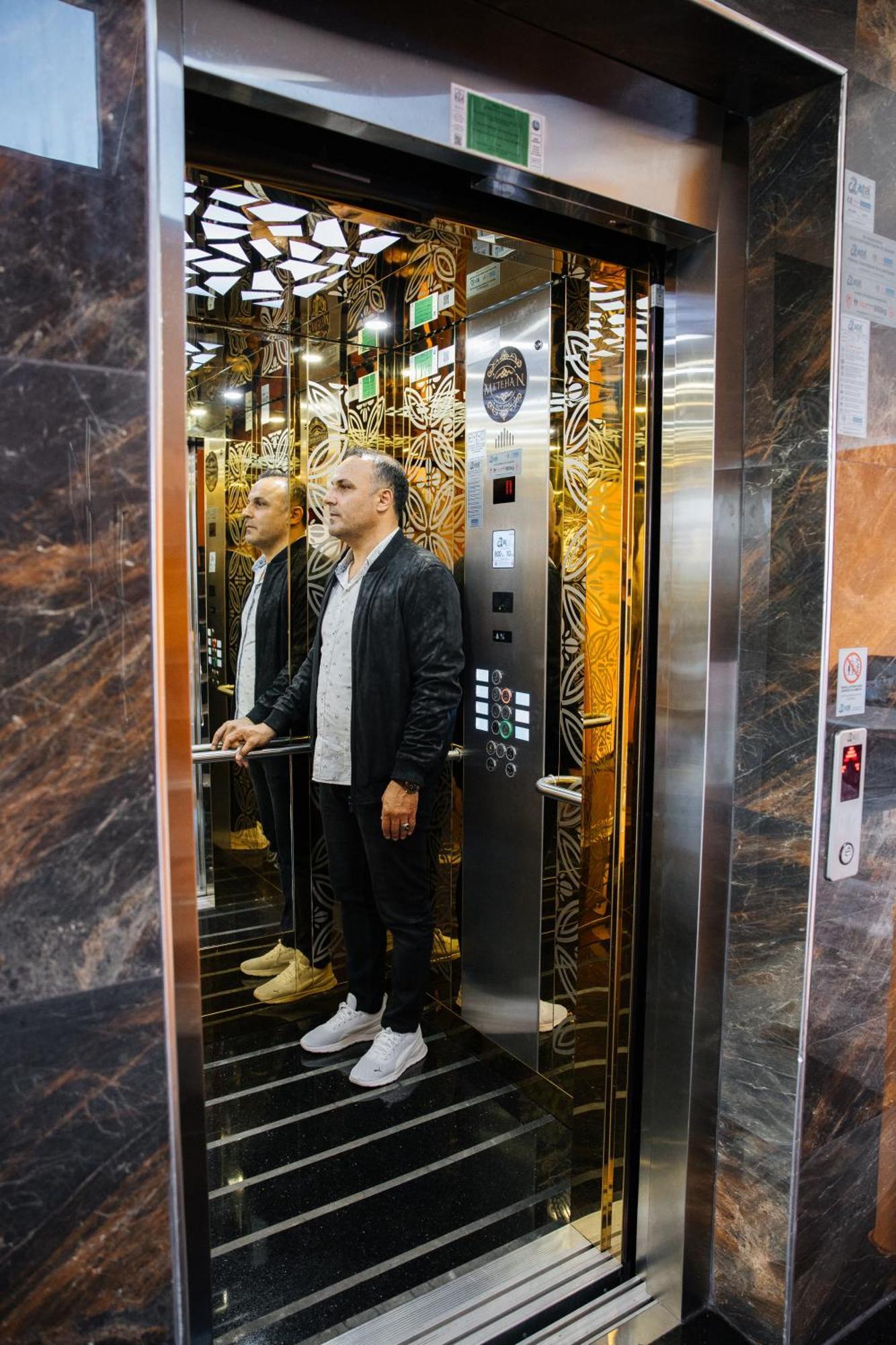 Metehan Suit Apart Aparthotel Trabzon Buitenkant foto